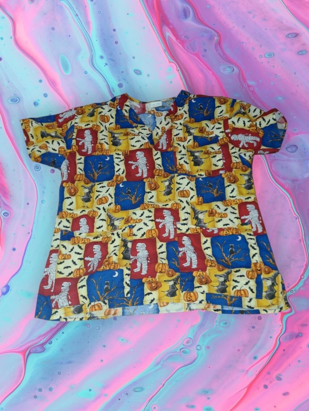 Halloween ladies size small Halloween print scrub top